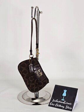 Coach Women's Brown Monogram Canvas & Leather Wristlet Clutch 135
